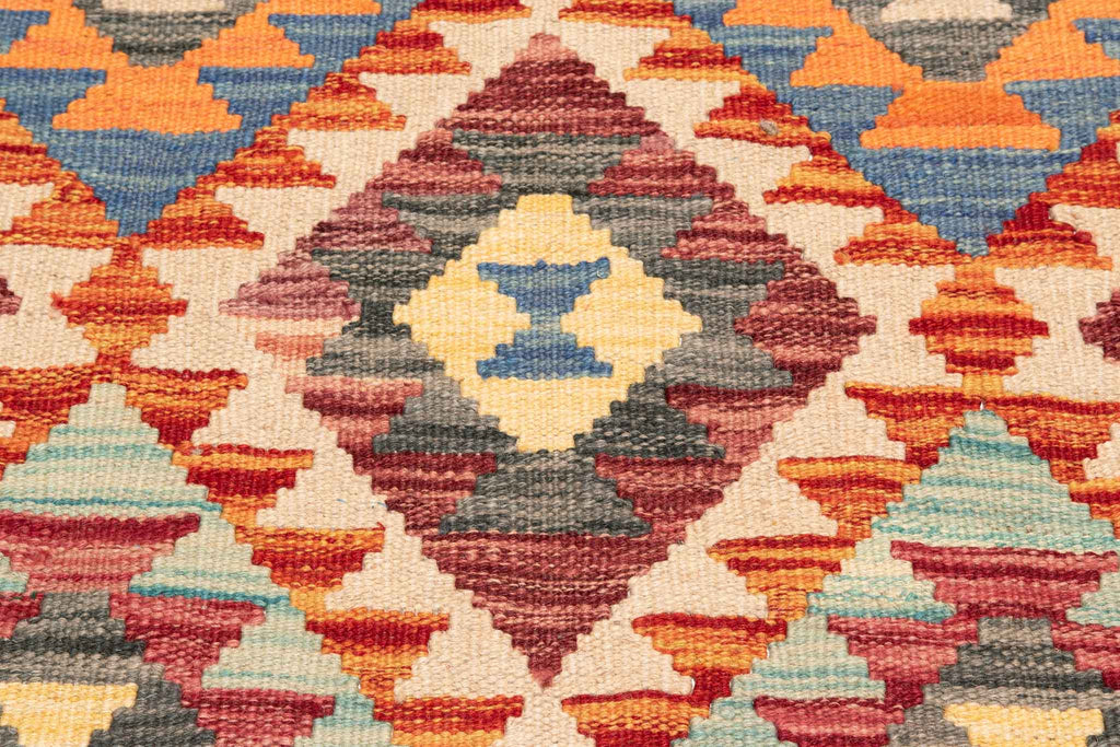 Handgewebter Kelim-Teppich aus Schurwolle, 125 × 178 cm