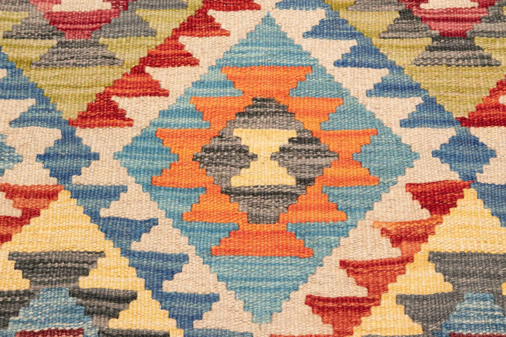 Handgewebter Kelim-Teppich aus Schurwolle, 125 × 177 cm