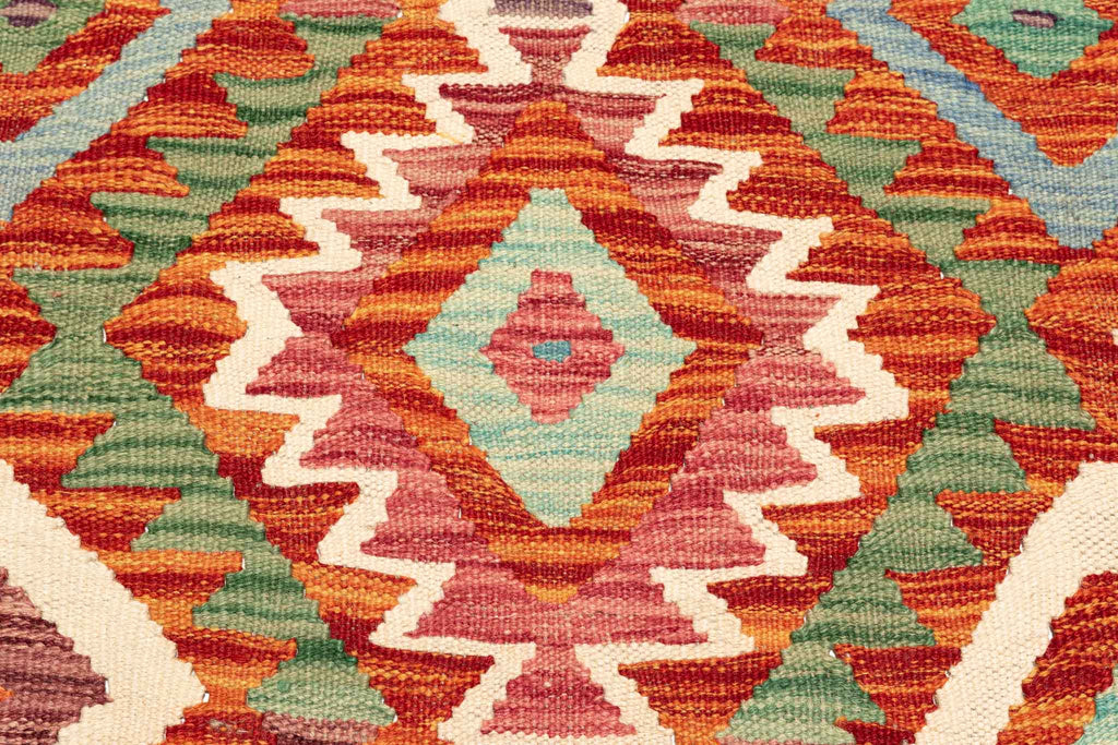 Handgewebter Kelim-Teppich aus Schurwolle, 145 × 196 cm