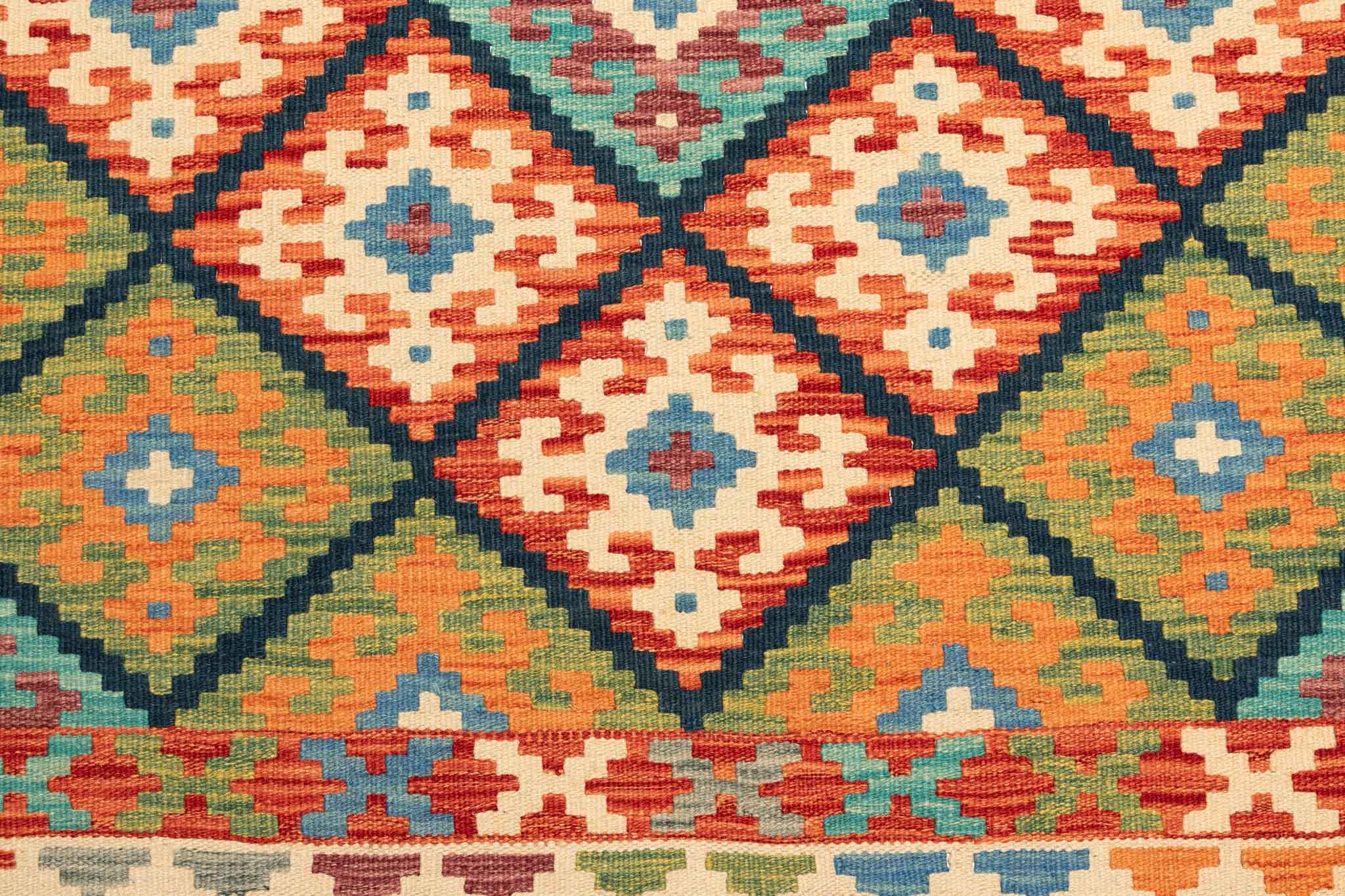Handgewebter Kelim-Teppich aus Schurwolle, 151 × 198 cm