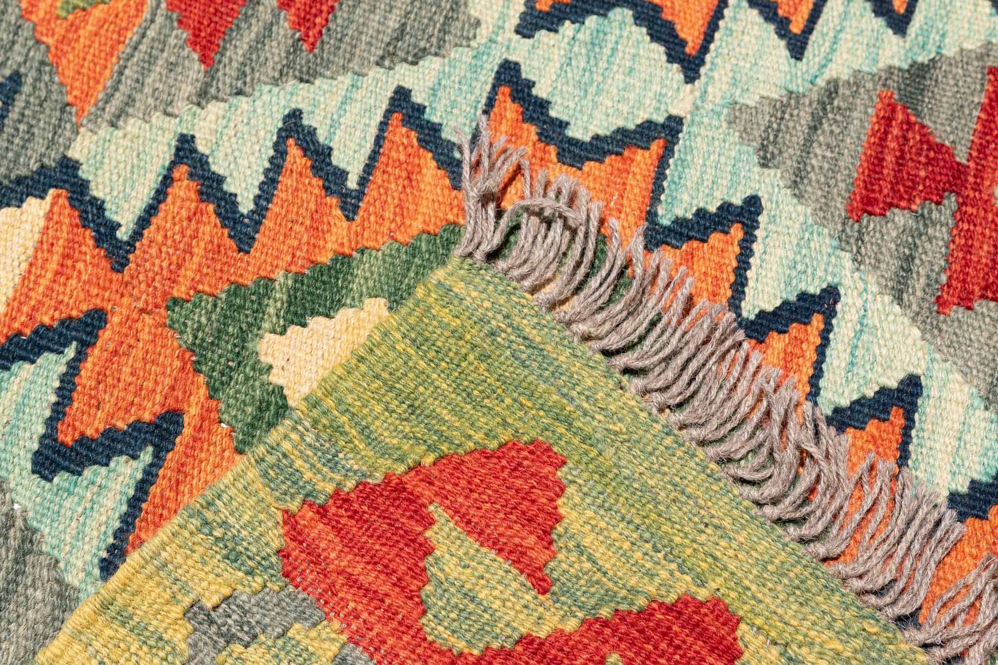 Handgewebter Kelim-Teppich aus Schurwolle, 202 × 304 cm
