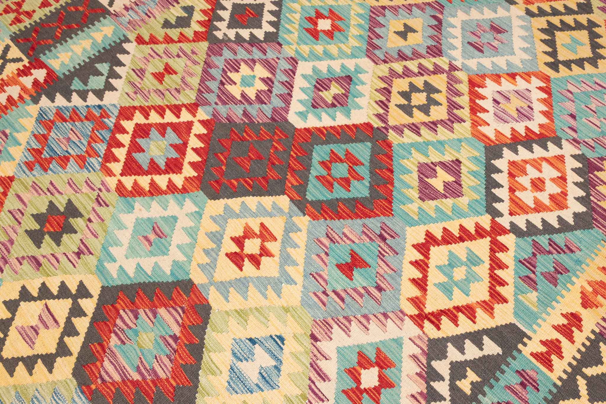 Handgewebter Kelim-Teppich aus Schurwolle, 251 × 347 cm