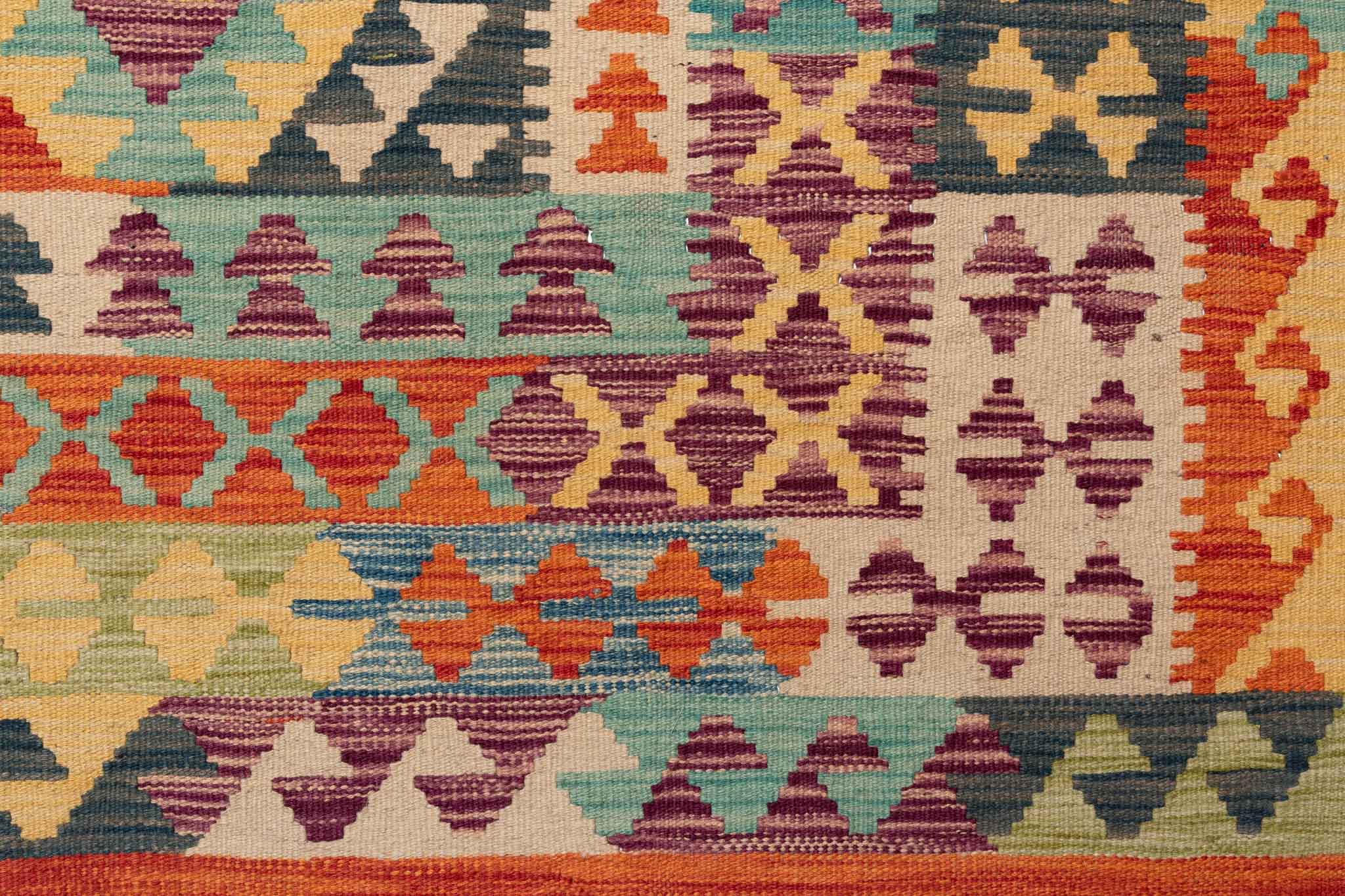 Handgewebter Kelim-Teppich aus Schurwolle, 251 × 347 cm