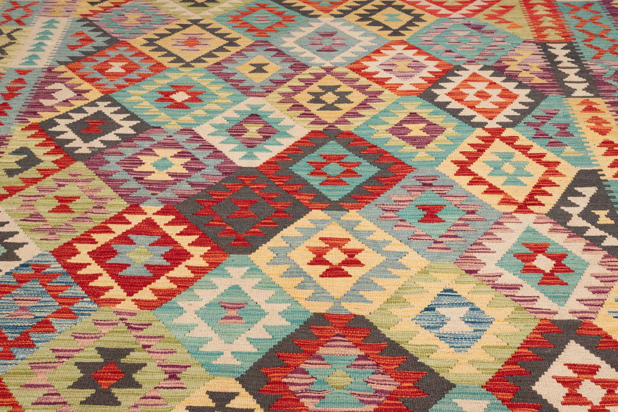 Handgewebter Kelim-Teppich aus Schurwolle, 251 × 347 cm