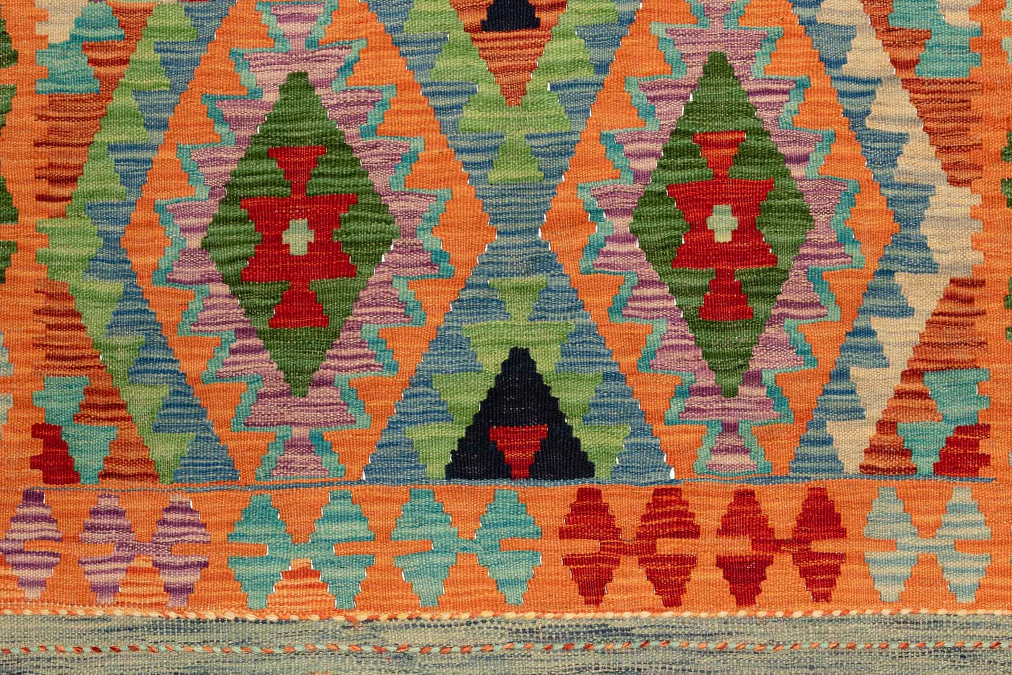 Handgewebter Kelim-Teppich aus Schurwolle, 102 × 157 cm