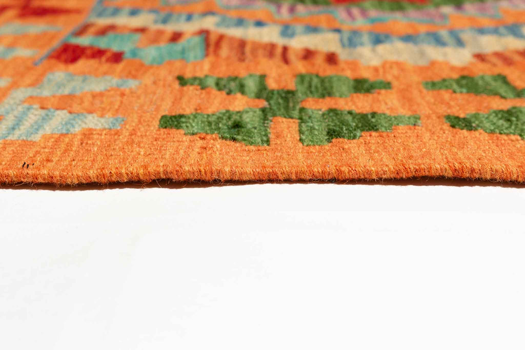 Handgewebter Kelim-Teppich aus Schurwolle, 102 × 157 cm