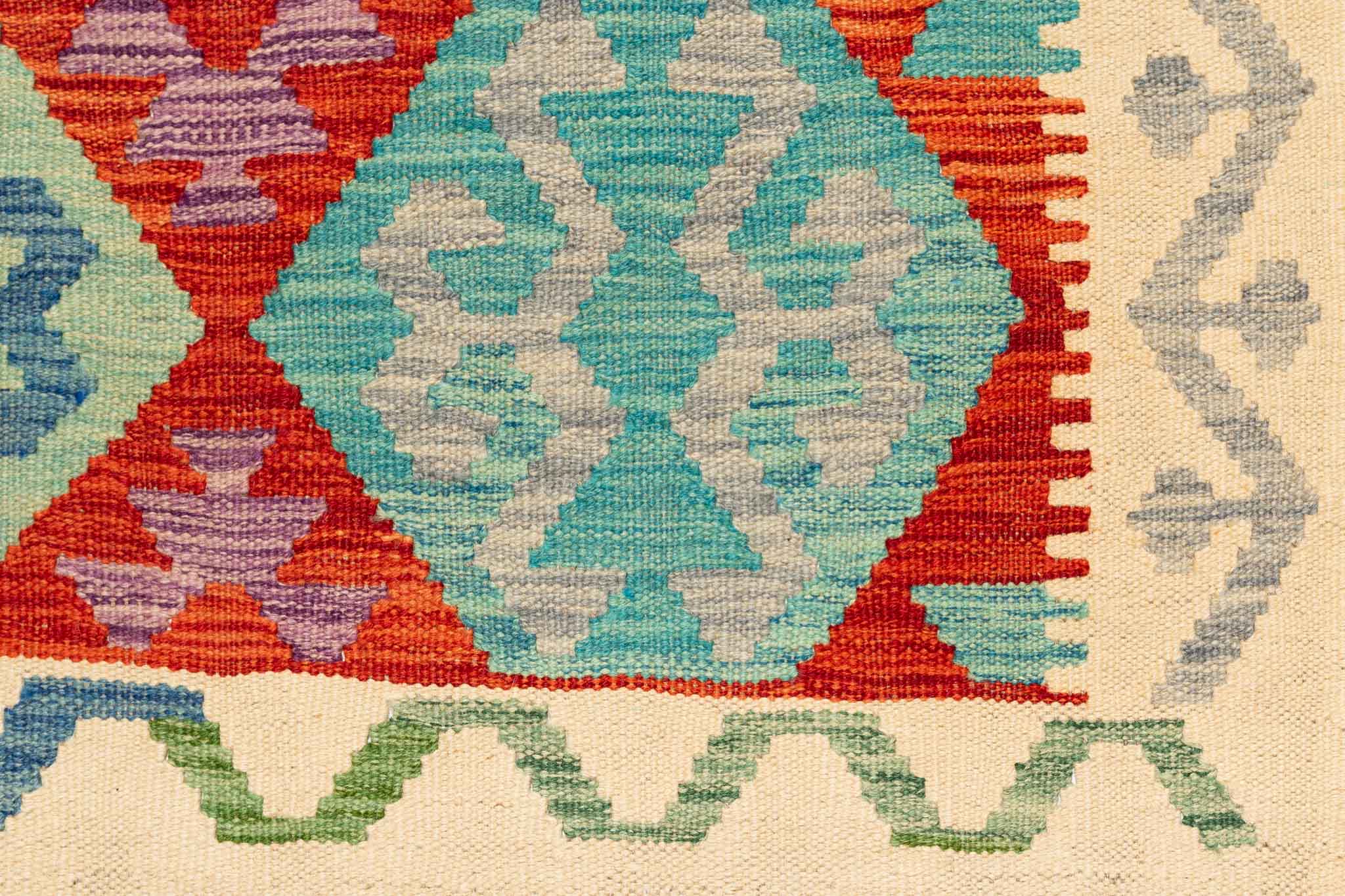 Handgewebter Kelim-Teppich aus Schurwolle, 95 × 146 cm