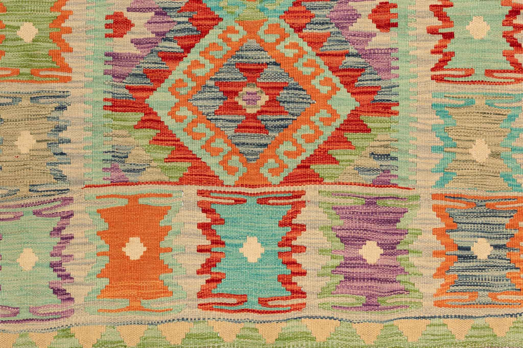Handgewebter Kelim-Teppich aus Schurwolle, 101 × 156 cm