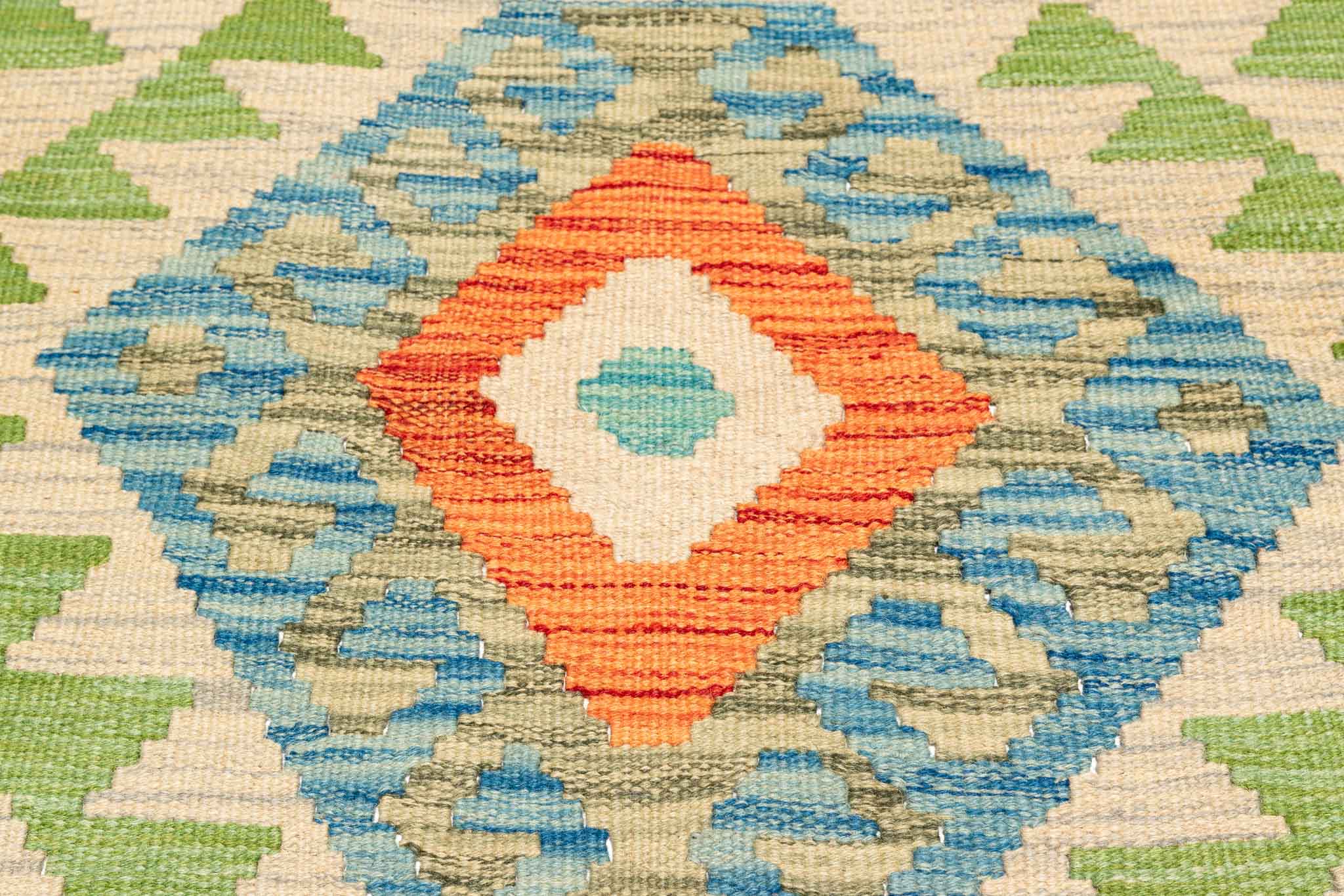 Handgewebter Kelim-Teppich aus Schurwolle, 99 × 160 cm