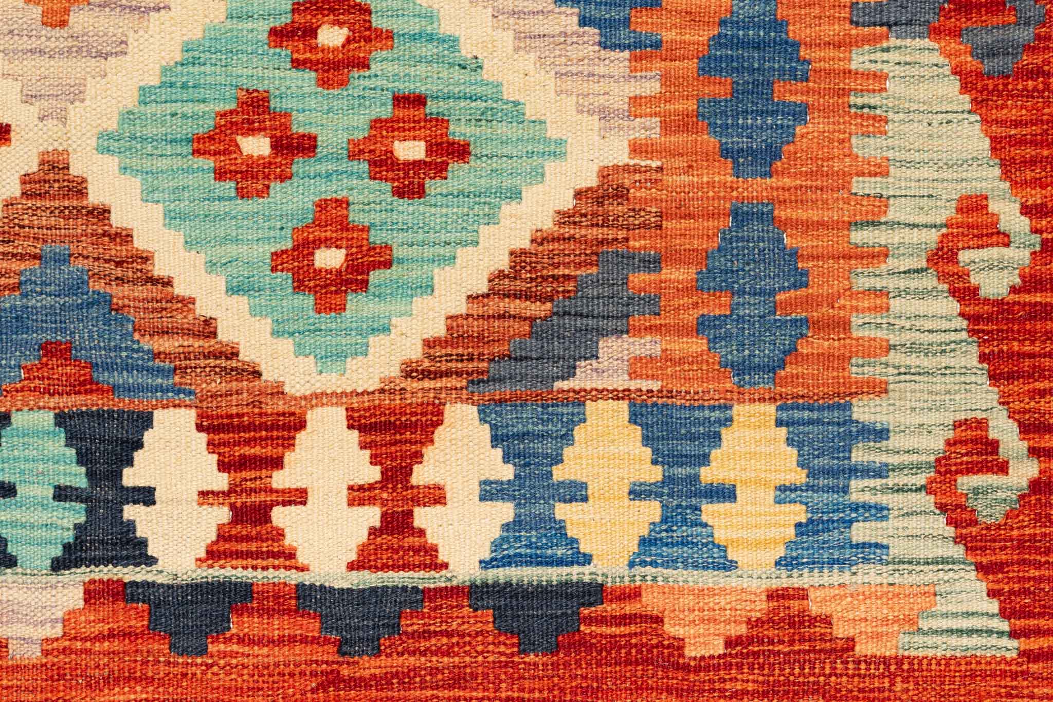 Handgewebter Kelim-Teppich aus Schurwolle, 105 × 151 cm