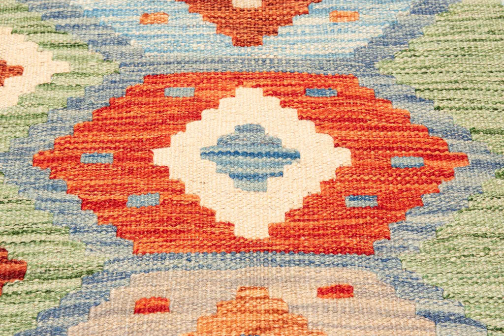 Handgewebter Kelim-Teppich aus Schurwolle, 123 × 173 cm