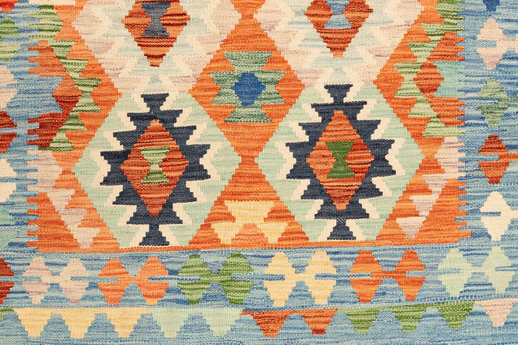Handgewebter Kelim-Teppich aus Schurwolle, 126 × 168 cm