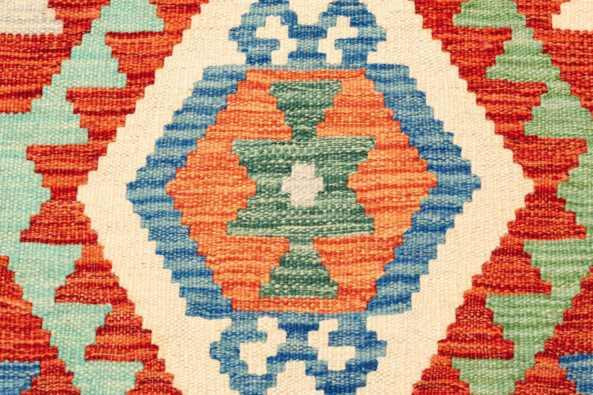 Handgewebter Kelim-Teppich aus Schurwolle, 150 × 196 cm