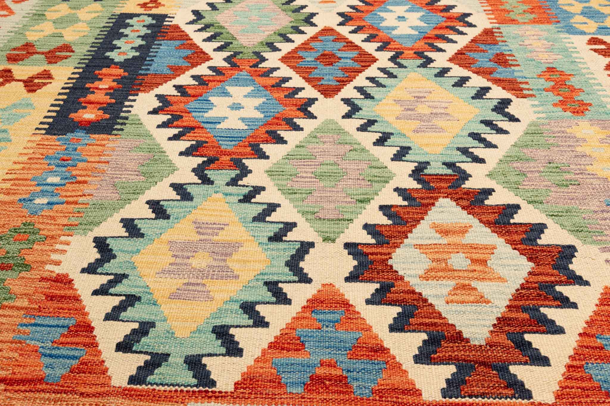 Handgewebter Kelim-Teppich aus Schurwolle, 149 × 192 cm