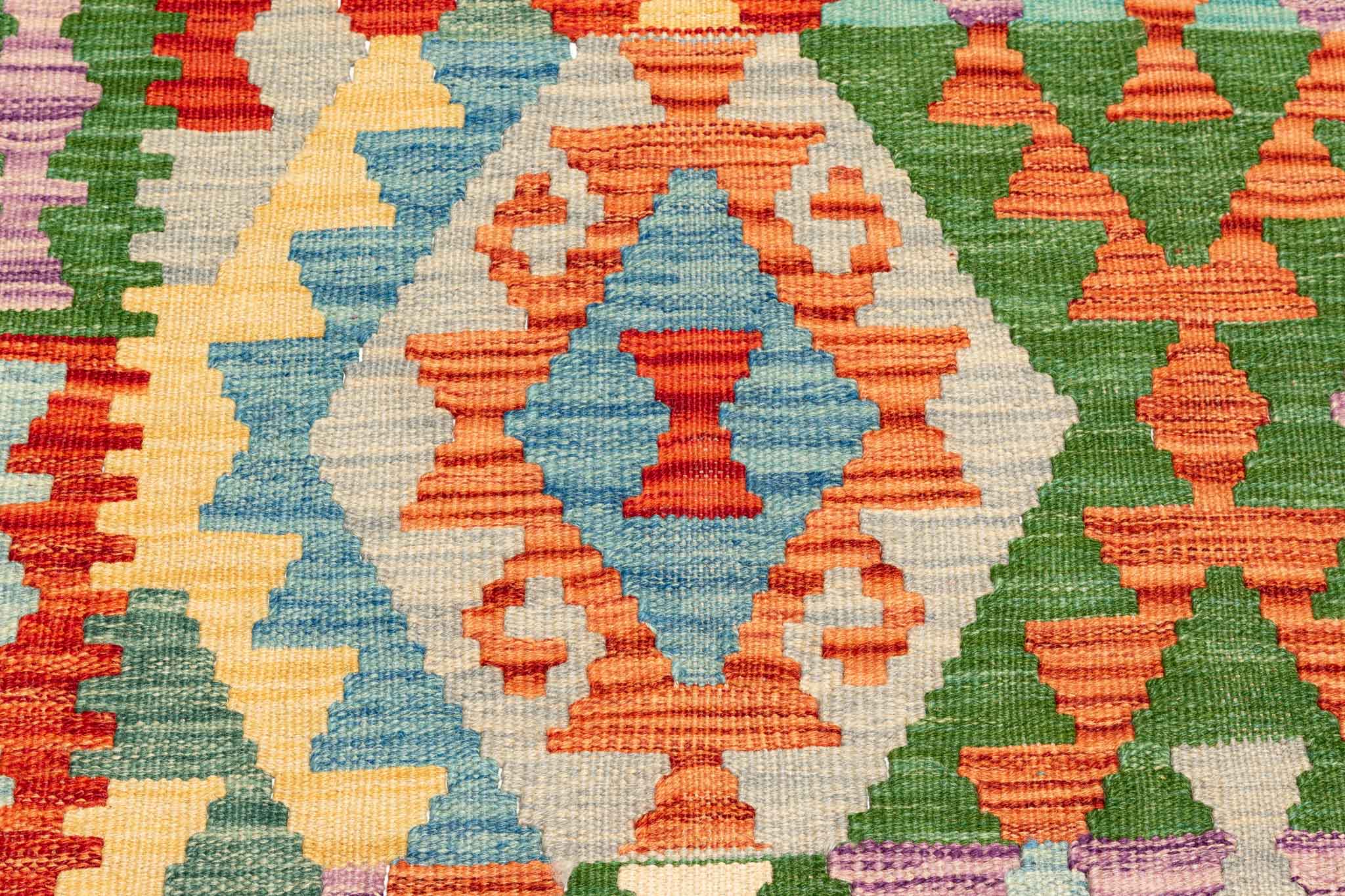 Handgewebter Kelim-Teppich aus Schurwolle, 151 × 200 cm