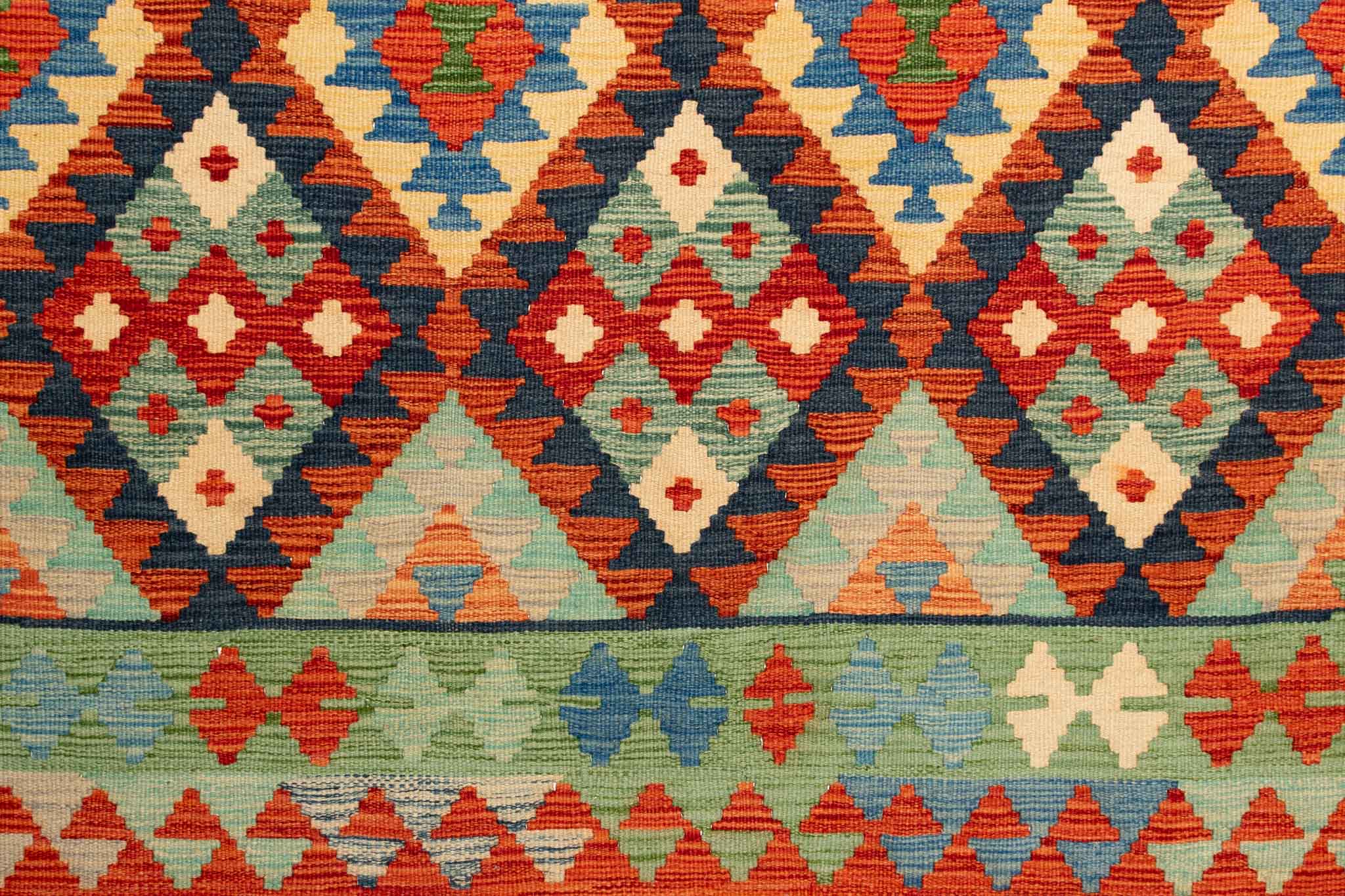 Handgewebter Kelim-Teppich aus Schurwolle, 150 × 207 cm