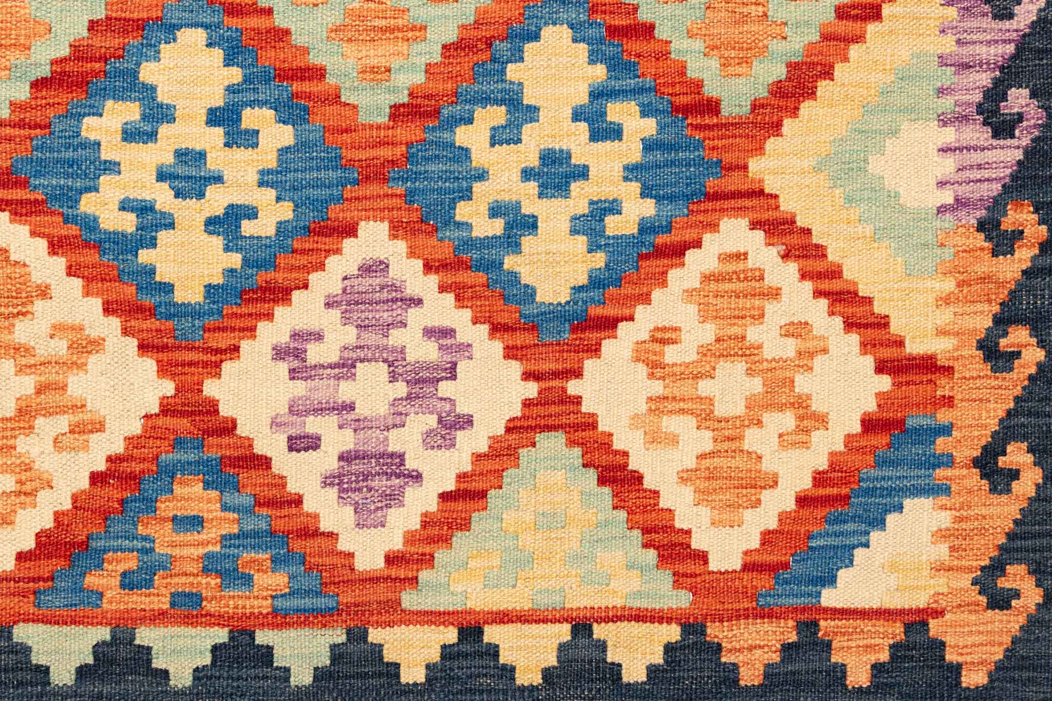 Handgewebter Kelim-Teppich aus Schurwolle, 175 × 249 cm