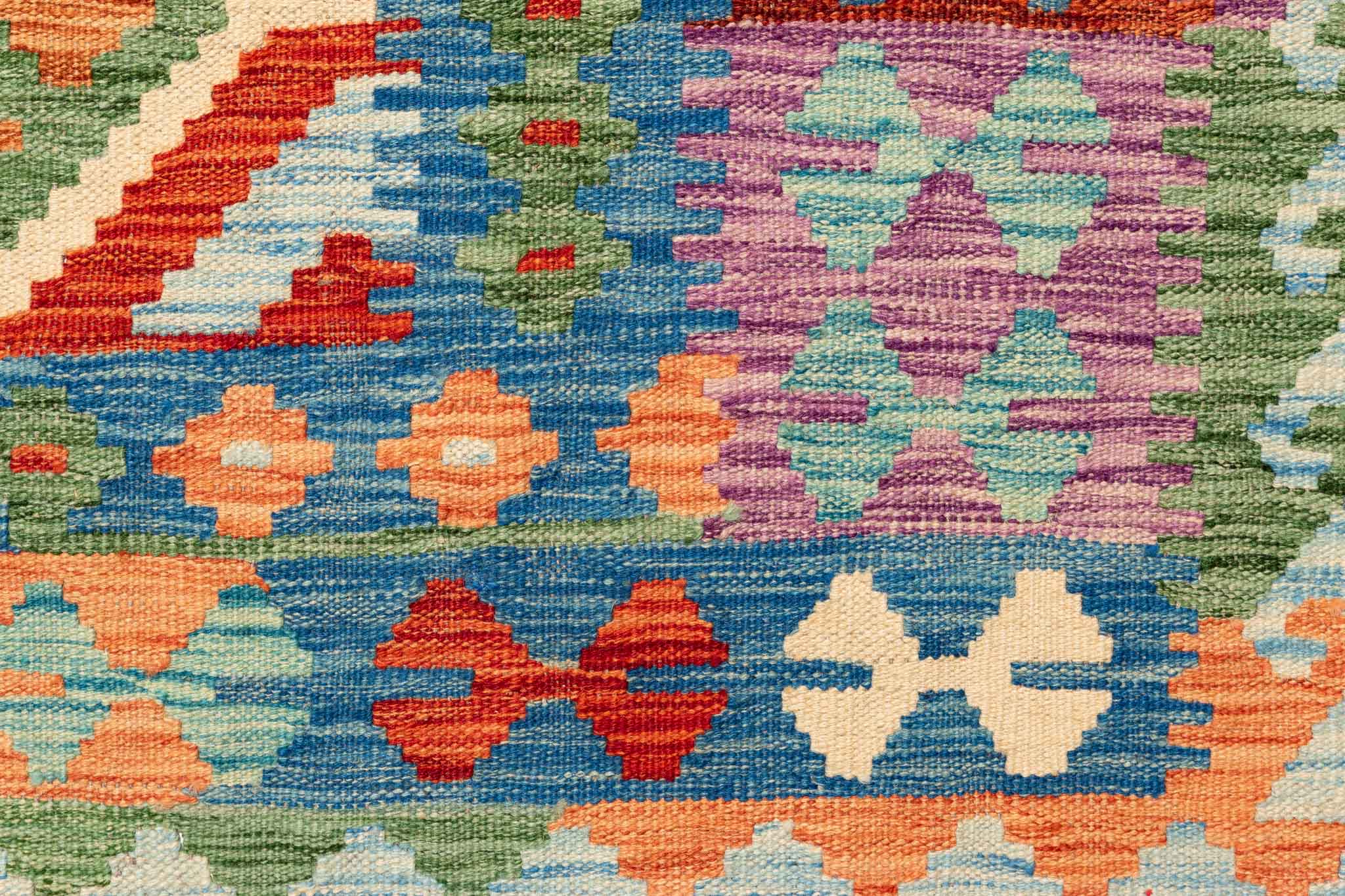 Handgewebter Kelim-Teppich aus Schurwolle, 178 × 254 cm