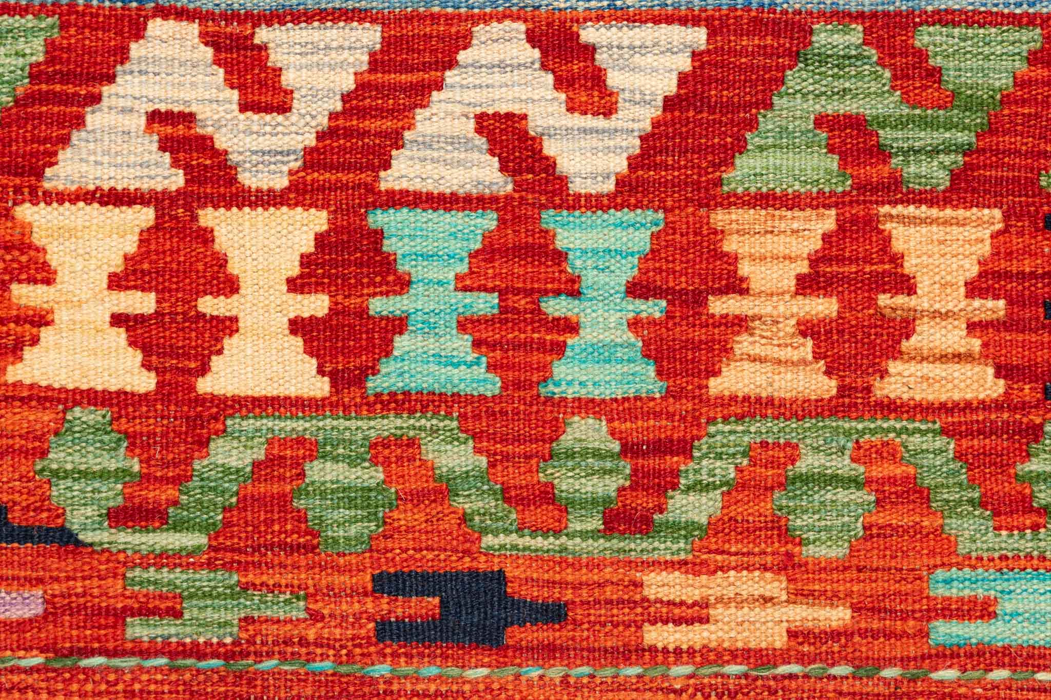 Handgewebter Kelim-Teppich aus Schurwolle, 166 × 247 cm