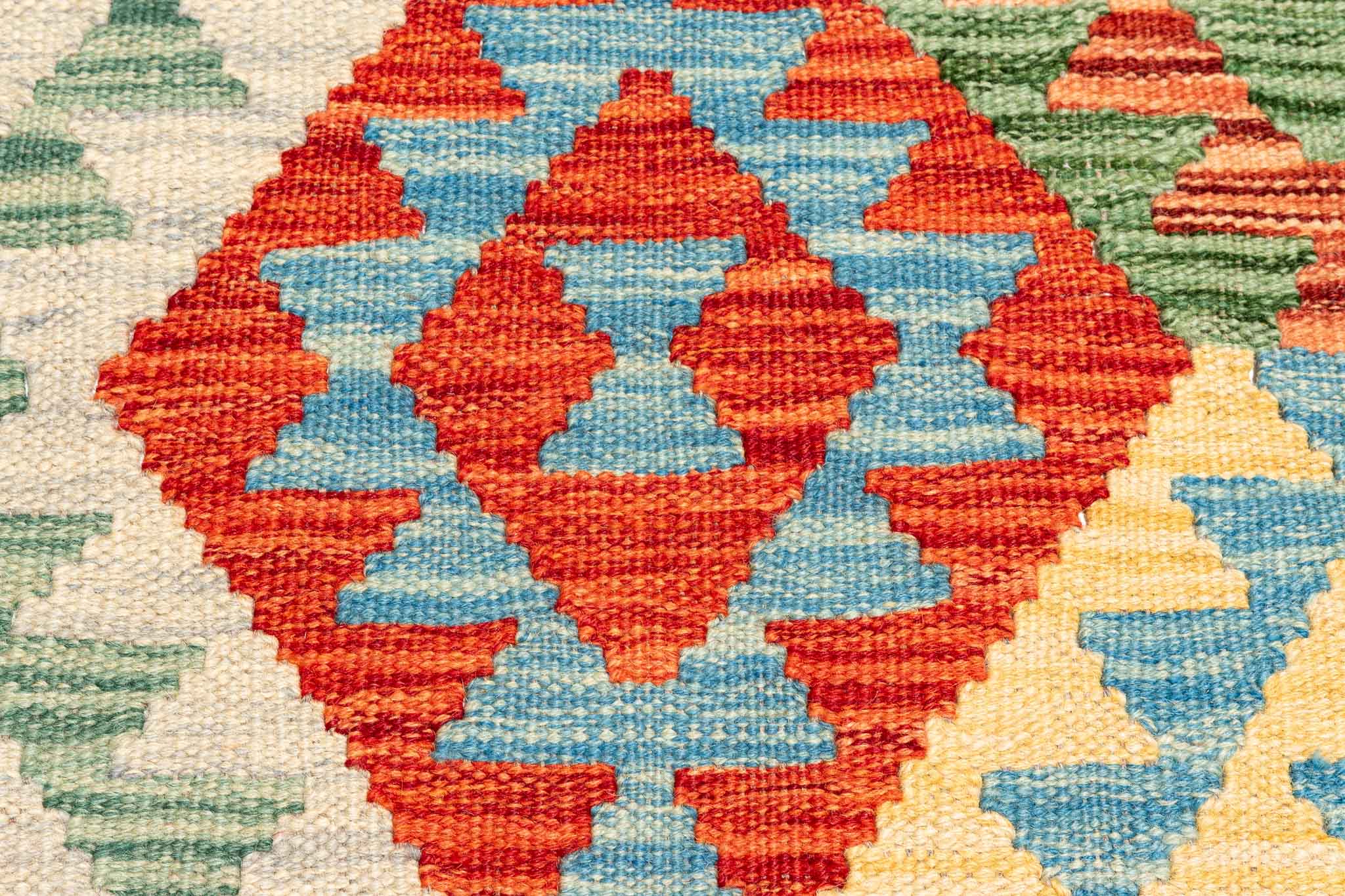Handgewebter Kelim-Teppich aus Schurwolle, 170 × 242 cm