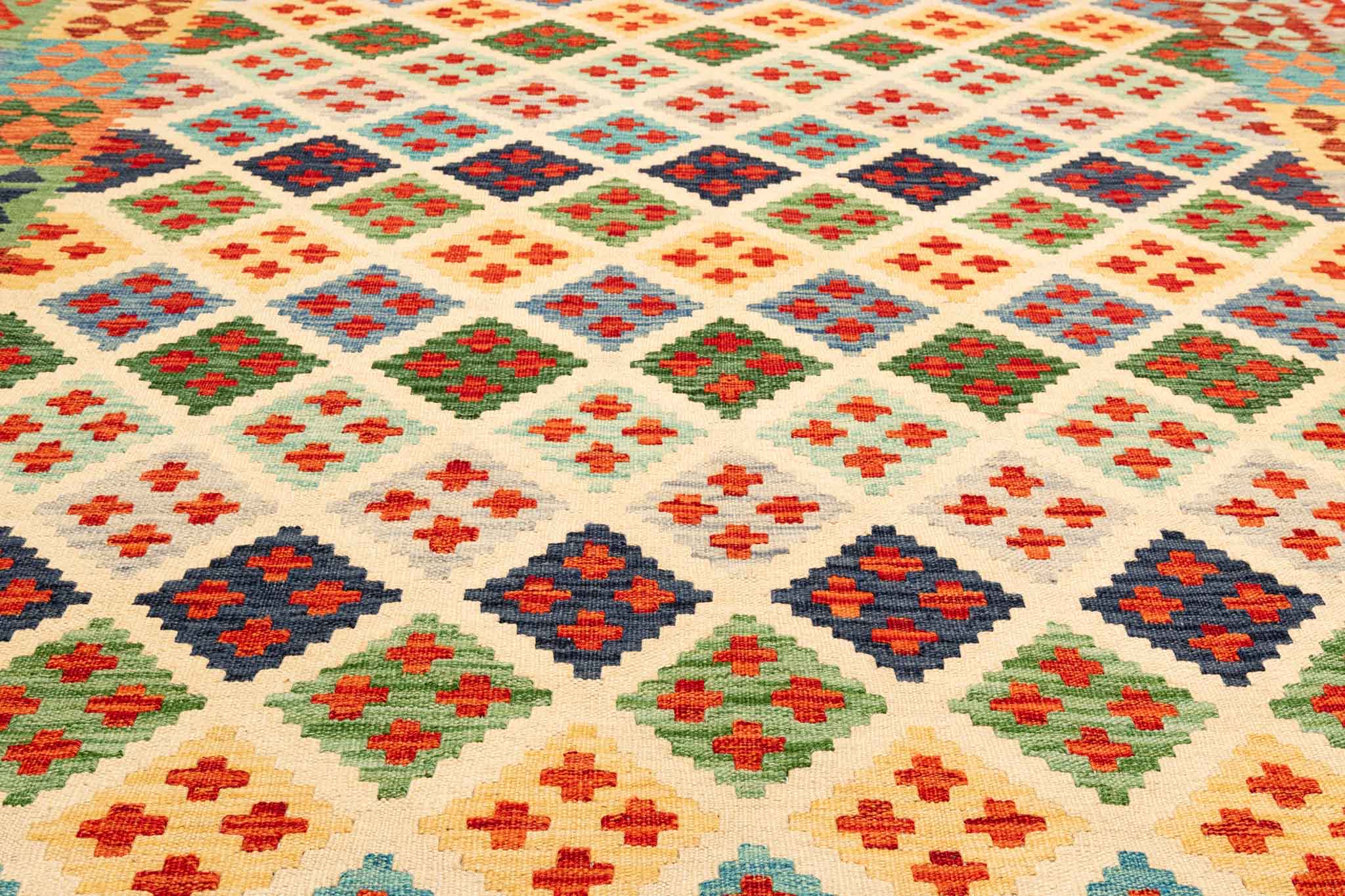Handgewebter Kelim-Teppich aus Schurwolle, 177 × 248 cm
