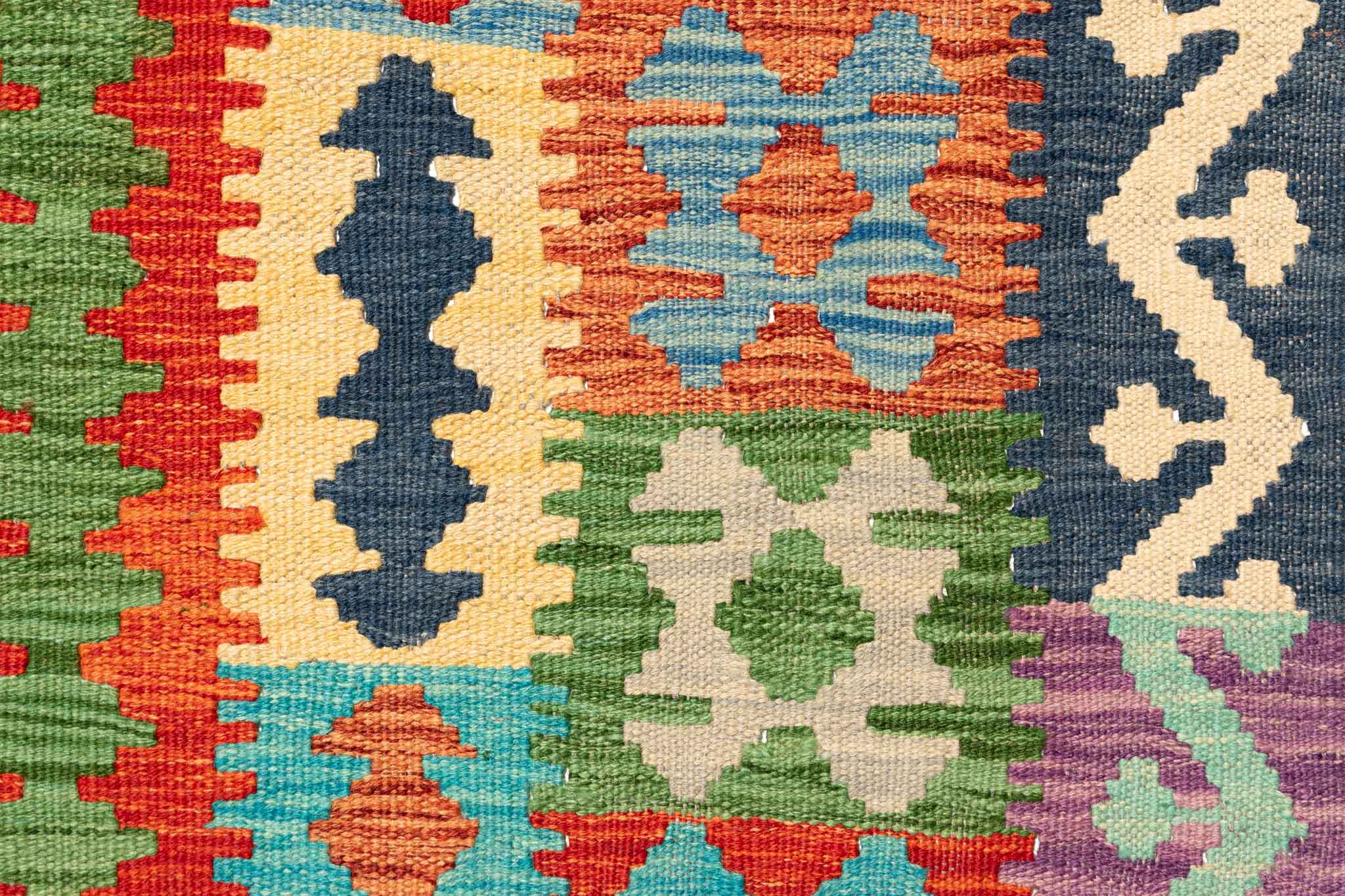 Handgewebter Kelim-Teppich aus Schurwolle, 207 × 300 cm