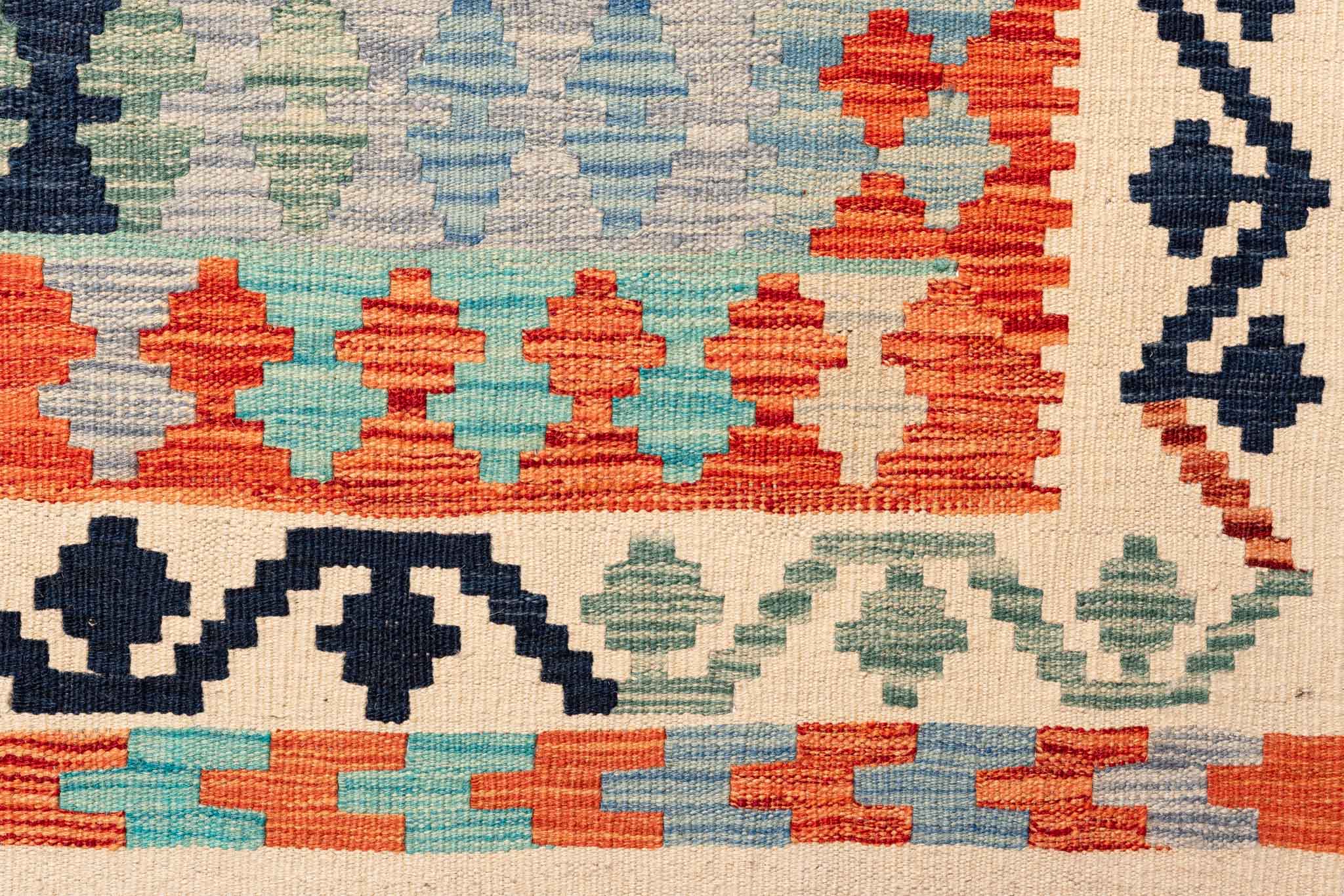 Handgewebter Kelim-Teppich aus Schurwolle, 258 × 345 cm