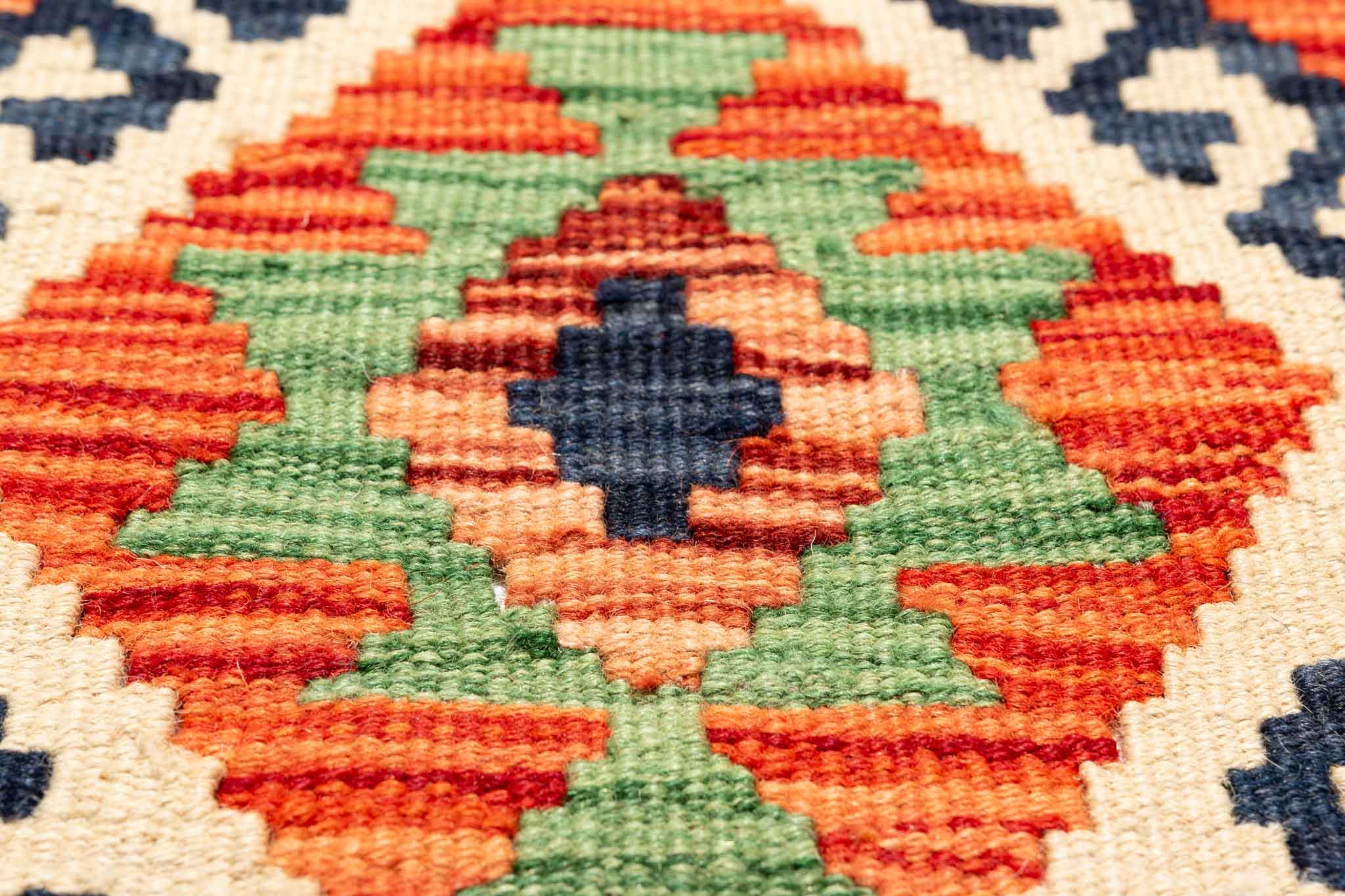 Handgewebter Kelim-Teppich aus Schurwolle, 90 × 296 cm